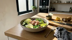 Thunfischsalat in 10 minuten: leichtes, proteinreiches abendessen aus der dose